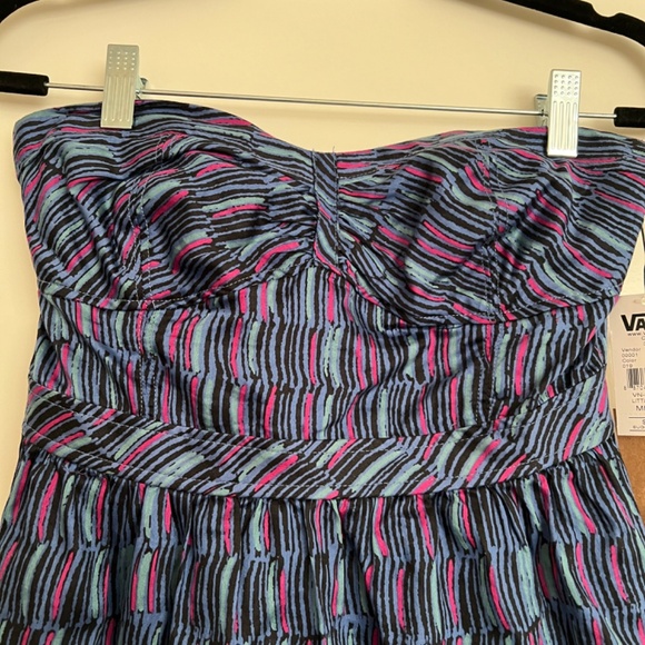 Vans Dress -  Strapless - NWT - Picture 2 of 7